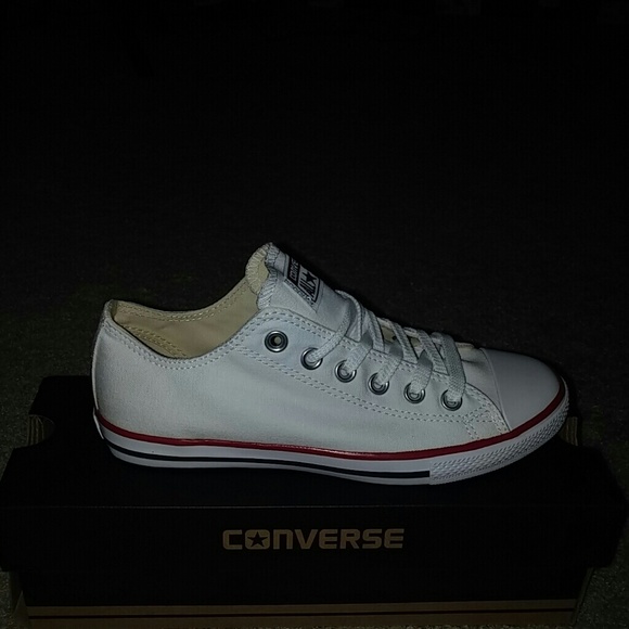 NWT Converse Chuck Taylor All Star White Lean Low - Picture 5 of 5